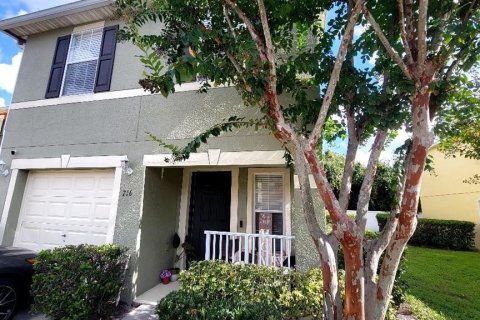 Townhouse in Orlando, Florida 3 bedrooms, 173.91 sq.m. № 1390799 - photo 1