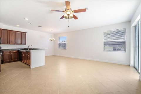 Casa en venta en Riverview, Florida, 5 dormitorios, 313.64 m2 № 1341889 - foto 9