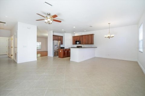 House in Riverview, Florida 5 bedrooms, 313.64 sq.m. № 1341889 - photo 11