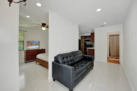 Villa ou maison à vendre à West Palm Beach, Floride: 5 chambres, 312.15 m2 № 1175045 - photo 13