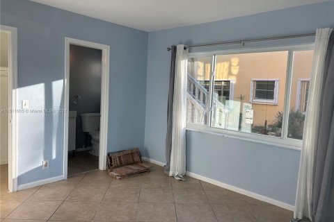 Condo in Fort Lauderdale, Florida, 2 bedrooms  № 938550 - photo 30