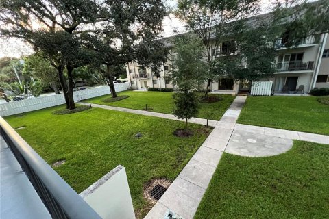 Copropriété à vendre à Tampa, Floride: 2 chambres, 87.51 m2 № 1342460 - photo 28