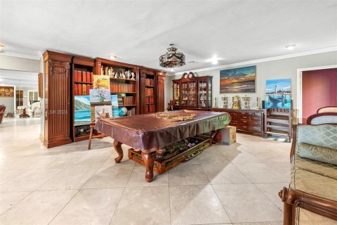 Villa ou maison à vendre à Hallandale Beach, Floride: 3 chambres, 224.82 m2 № 874186 - photo 14
