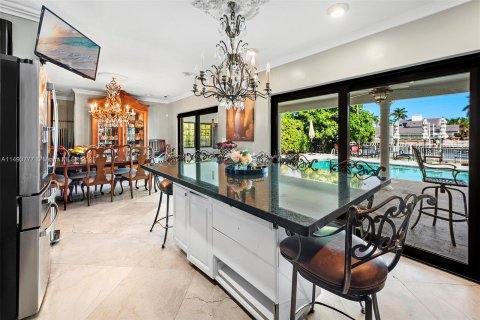 Villa ou maison à vendre à Hallandale Beach, Floride: 3 chambres, 224.82 m2 № 874186 - photo 21