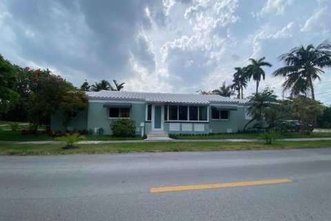 Casa en venta en Hollywood, Florida, 3 dormitorios, 156.08 m2 № 1186997 - foto 17