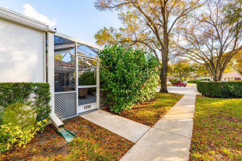 Townhouse in Palm Beach Gardens, Florida 2 bedrooms, 107.02 sq.m. № 992108 - photo 22