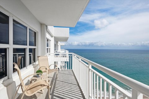 Condo in Fort Lauderdale, Florida, 1 bedroom  № 992133 - photo 3