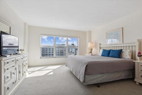 Condo in Fort Lauderdale, Florida, 1 bedroom  № 992133 - photo 7