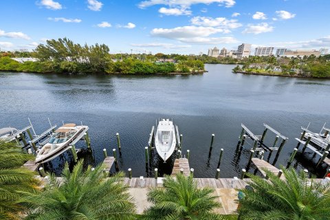 Condo in Fort Lauderdale, Florida, 3 bedrooms  № 992132 - photo 23