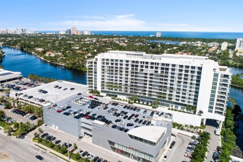 Condo in Fort Lauderdale, Florida, 3 bedrooms  № 992132 - photo 6