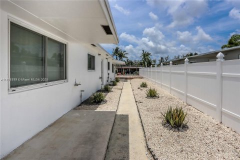 Immobilier commercial à vendre à Dania Beach, Floride: 156.45 m2 № 1345460 - photo 20