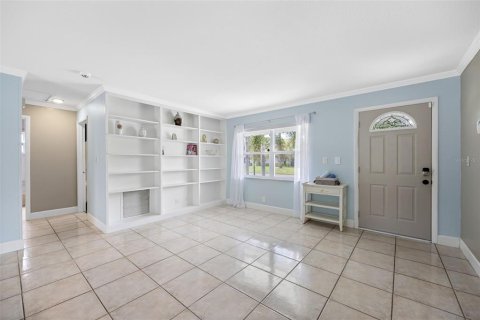 House in Clearwater, Florida 3 bedrooms, 128.76 sq.m. № 1341878 - photo 4