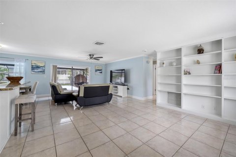 Villa ou maison à vendre à Clearwater, Floride: 3 chambres, 128.76 m2 № 1341878 - photo 12