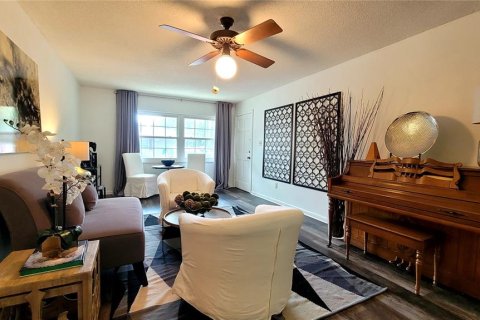 Condominio en venta en Maitland, Florida, 1 dormitorio, 74.23 m2 № 1400761 - foto 7