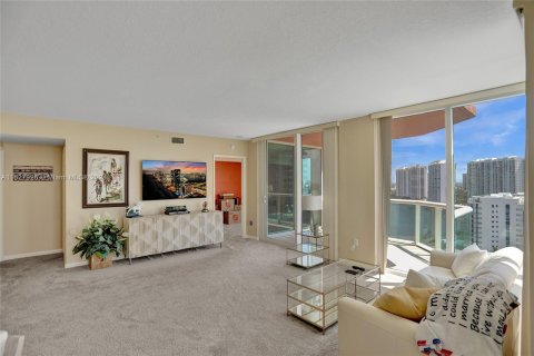 Condo in Aventura, Florida, 2 bedrooms  № 1290857 - photo 11