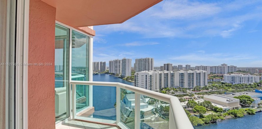 Condo in Aventura, Florida, 2 bedrooms  № 1290857