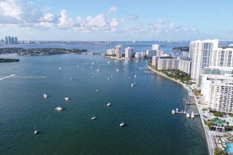 Condo in Miami Beach, Florida  № 1381707 - photo 21