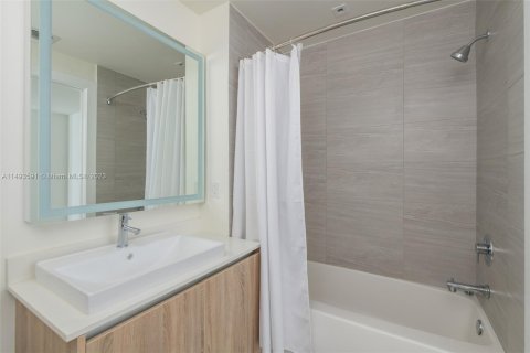 Купить кондоминиум в Авентура, Флорида 1 спальня, 80.64м2, № 863381 - фото 21