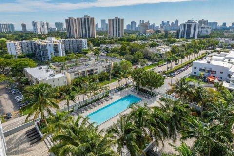 Condo in Aventura, Florida, 1 bedroom  № 863381 - photo 25