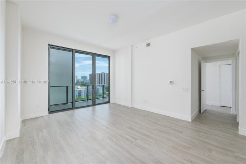 Condominio en venta en Aventura, Florida, 1 dormitorio, 80.64 m2 № 863381 - foto 7