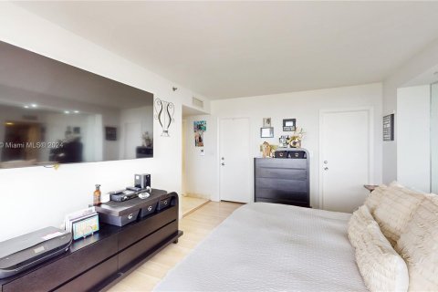 Condo in Aventura, Florida, 3 bedrooms  № 1355114 - photo 15