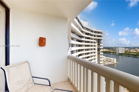 Condo in Aventura, Florida, 3 bedrooms  № 1355114 - photo 20