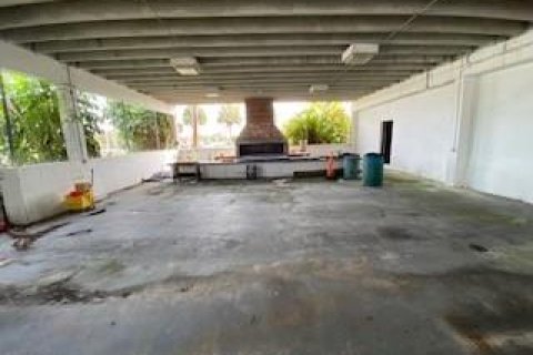 Commercial property in West Park, Florida № 1097823 - photo 2