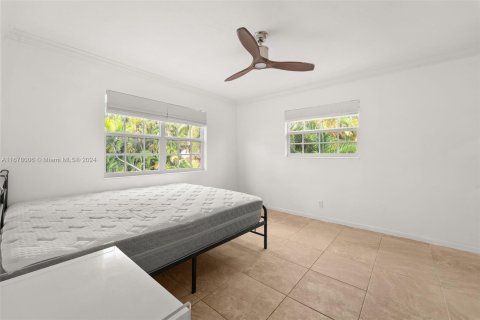 Condo in Fort Lauderdale, Florida, 2 bedrooms  № 1410683 - photo 7