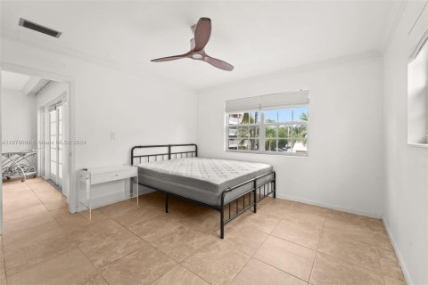 Condo in Fort Lauderdale, Florida, 2 bedrooms  № 1410683 - photo 6