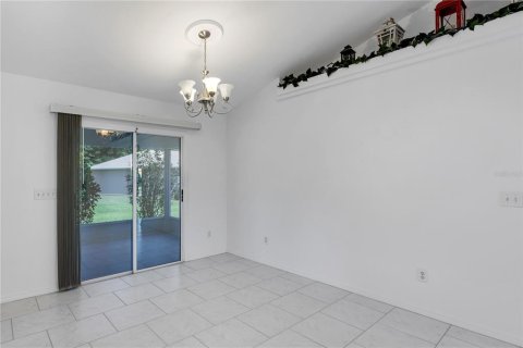 Casa en venta en Summerfield, Florida, 3 dormitorios, 123.28 m2 № 1347530 - foto 9