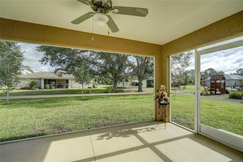 Villa ou maison à vendre à North Port, Floride: 3 chambres, 133.5 m2 № 848914 - photo 10