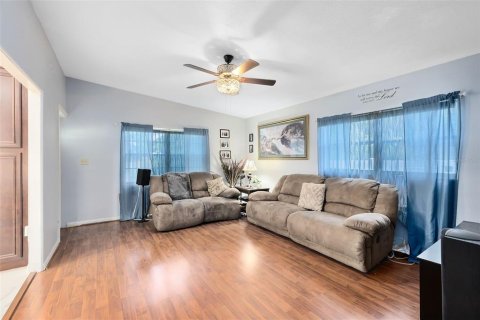 Casa en venta en Orlando, Florida, 3 dormitorios, 122.63 m2 № 1344084 - foto 5