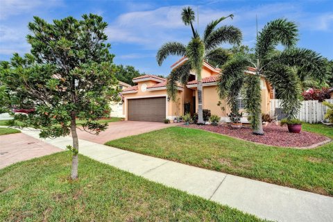 Villa ou maison à vendre à Sunrise, Floride: 3 chambres, 159.42 m2 № 1217172 - photo 9