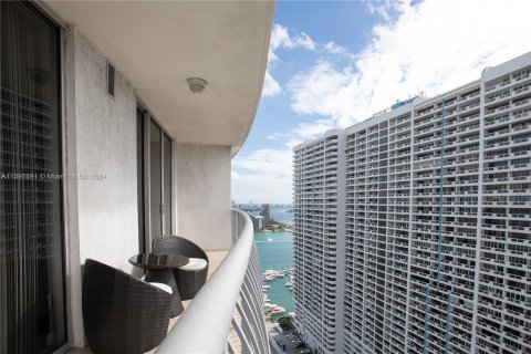 Condominio en venta en Miami, Florida, 1 dormitorio, 76.27 m2 № 1215494 - foto 17