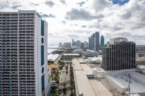 Copropriété à vendre à Miami, Floride: 1 chambre, 76.27 m2 № 1215494 - photo 1