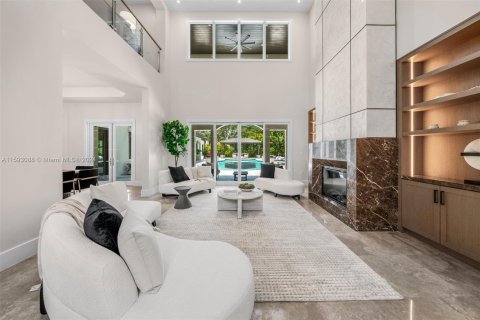 Villa ou maison à vendre à Pinecrest, Floride: 7 chambres, 794.41 m2 № 1216454 - photo 6