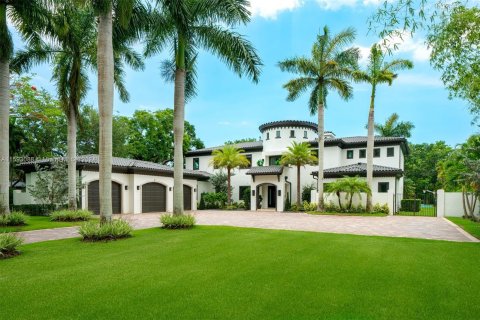 Villa ou maison à vendre à Pinecrest, Floride: 7 chambres, 794.41 m2 № 1216454 - photo 3