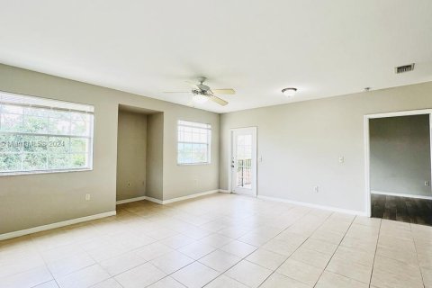 Copropriété à louer à Port St. Lucie, Floride: 2 chambres, 111.39 m2 № 1348574 - photo 4