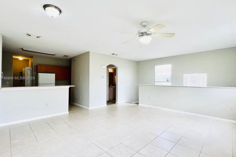 Copropriété à louer à Port St. Lucie, Floride: 2 chambres, 111.39 m2 № 1348574 - photo 6