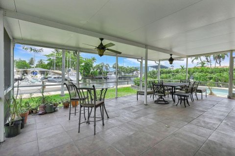 House in Fort Lauderdale, Florida 3 bedrooms, 170.85 sq.m. № 1178264 - photo 8