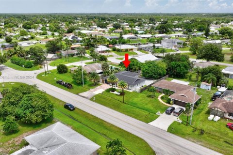 Casa en alquiler en Port St. Lucie, Florida, 3 dormitorios, 153.29 m2 № 1345580 - foto 30