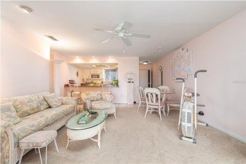Condominio en venta en Punta Gorda, Florida, 2 dormitorios, 92.81 m2 № 624052 - foto 5