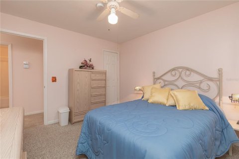 Condo in Punta Gorda, Florida, 2 bedrooms  № 624052 - photo 15
