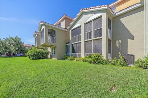 Townhouse in Sarasota, Florida 2 bedrooms, 115.76 sq.m. № 1343471 - photo 24