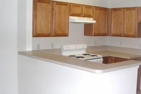 Townhouse in Pembroke Park, Florida 3 bedrooms, 135.64 sq.m. № 1223679 - photo 3