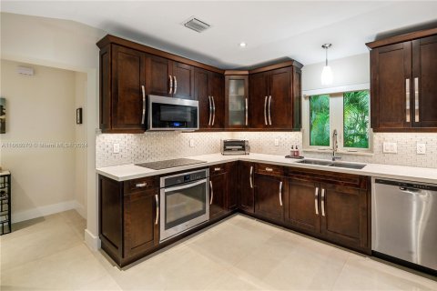 Casa en venta en Coral Gables, Florida, 3 dormitorios, 184.13 m2 № 1381666 - foto 15