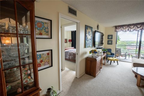 Copropriété à vendre à Pembroke Pines, Floride: 2 chambres, 102.19 m2 № 1145762 - photo 28