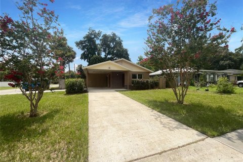 Villa ou maison à vendre à Sanford, Floride: 3 chambres, 93.09 m2 № 1268593 - photo 1