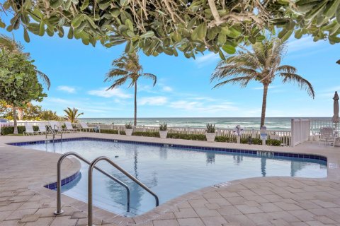 Condominio en venta en Hillsboro Beach, Florida, 2 dormitorios, 120.77 m2 № 1168868 - foto 18