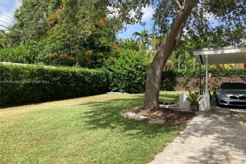 Villa ou maison à louer à Miami, Floride: 3 chambres, 169.64 m2 № 1236664 - photo 4